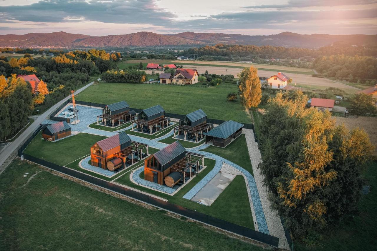 Village Resort Sauna & Jacuzzi & Netflix Tworkowa Buitenkant foto