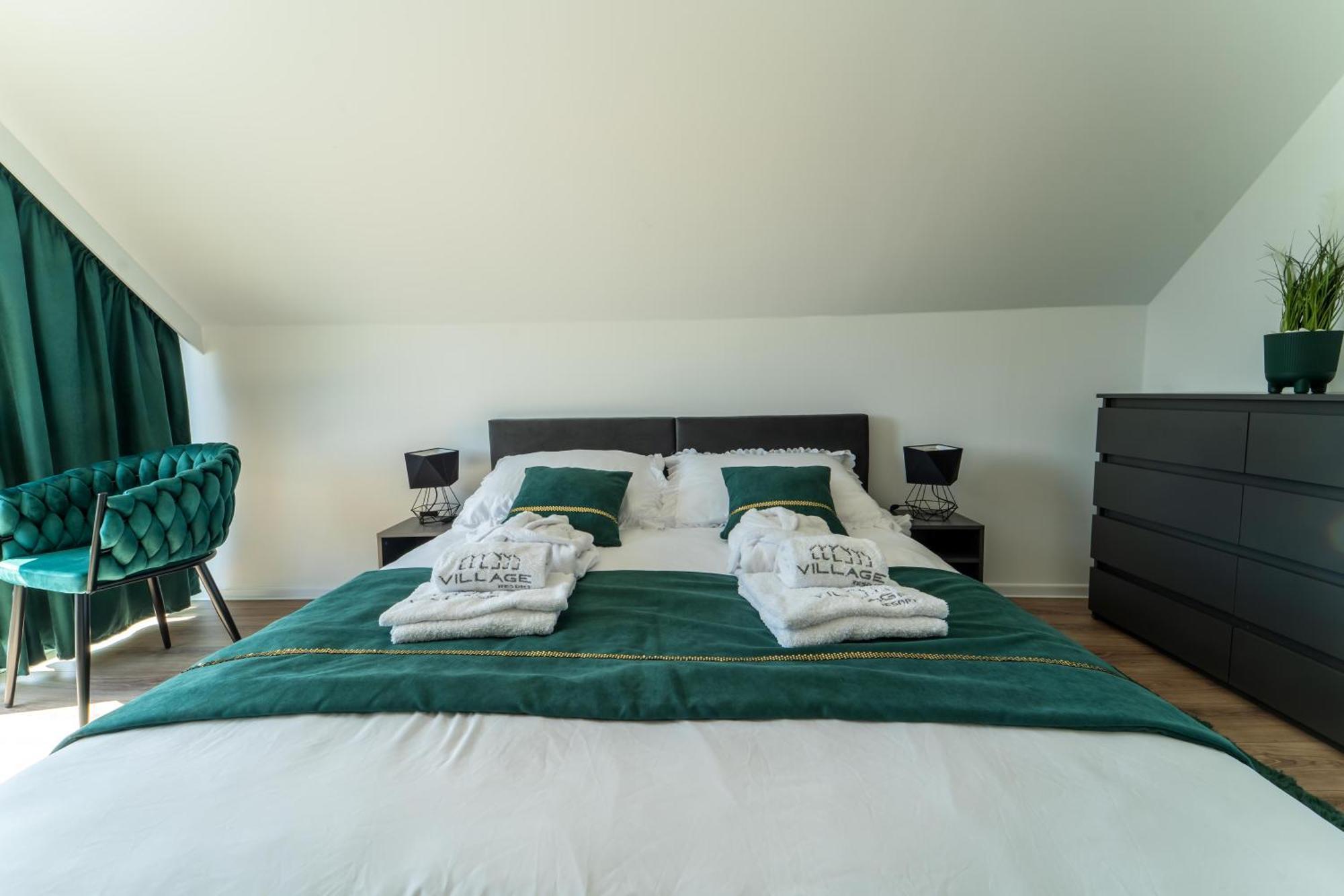 Village Resort Sauna & Jacuzzi & Netflix Tworkowa Kamer foto