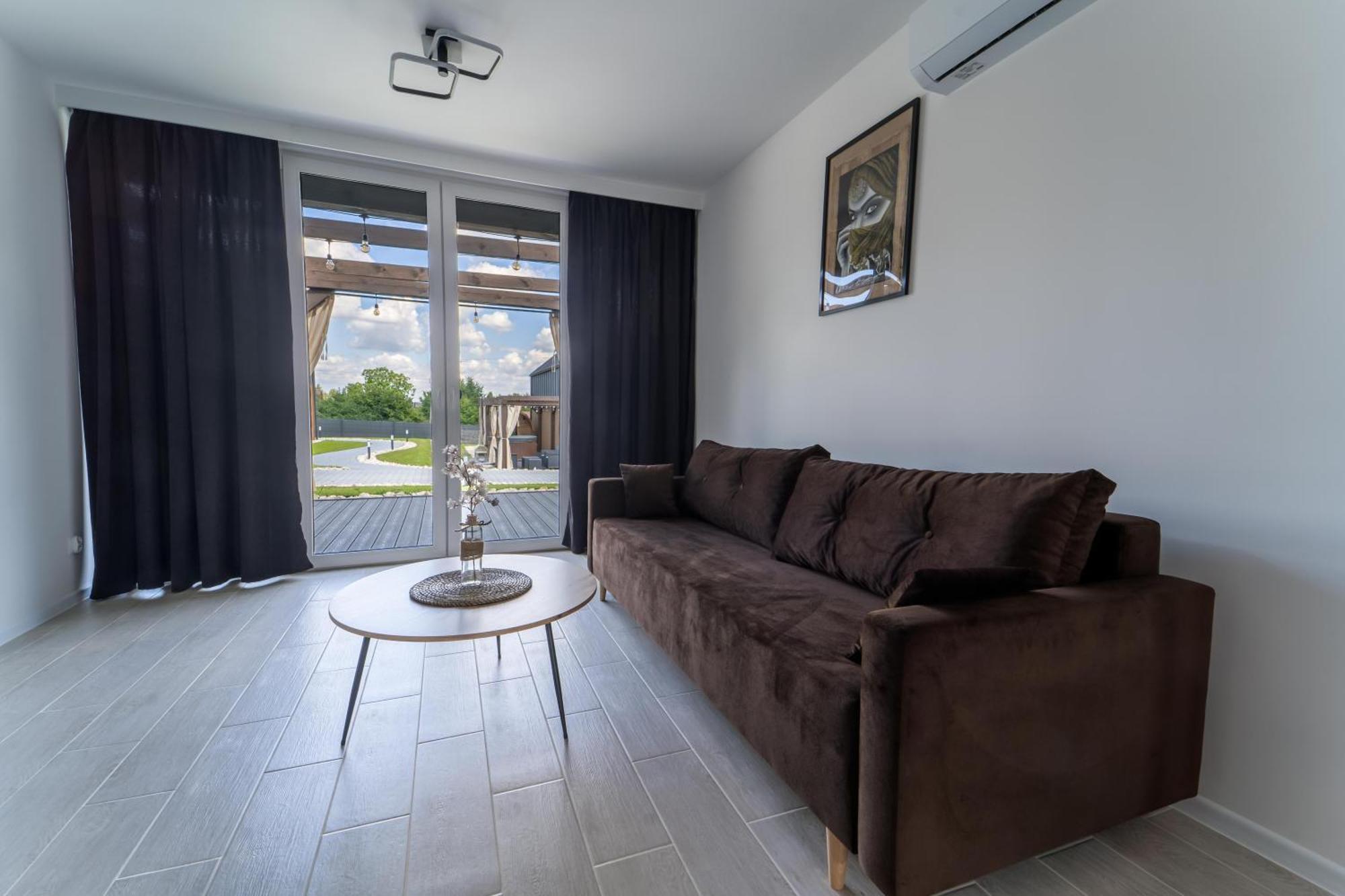 Village Resort Sauna & Jacuzzi & Netflix Tworkowa Kamer foto